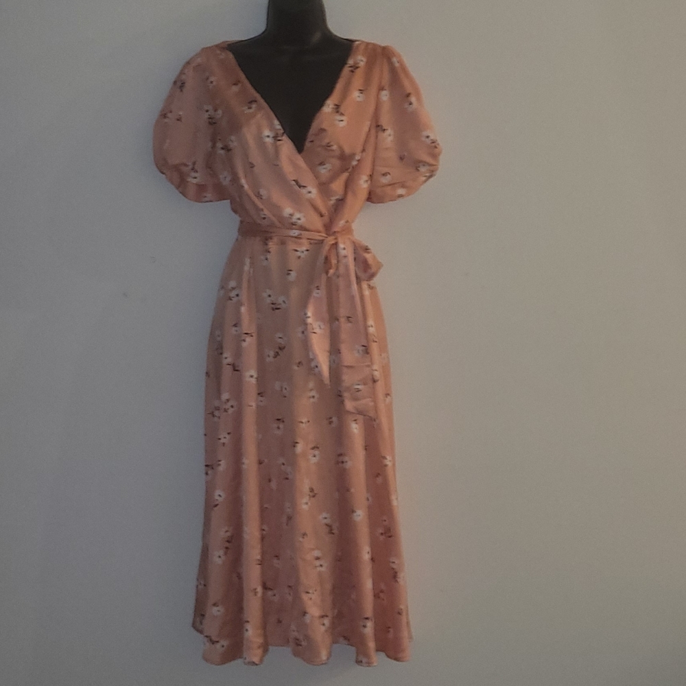 DKNY Floral Midi Dress with Puff Sleeves. Size 12.